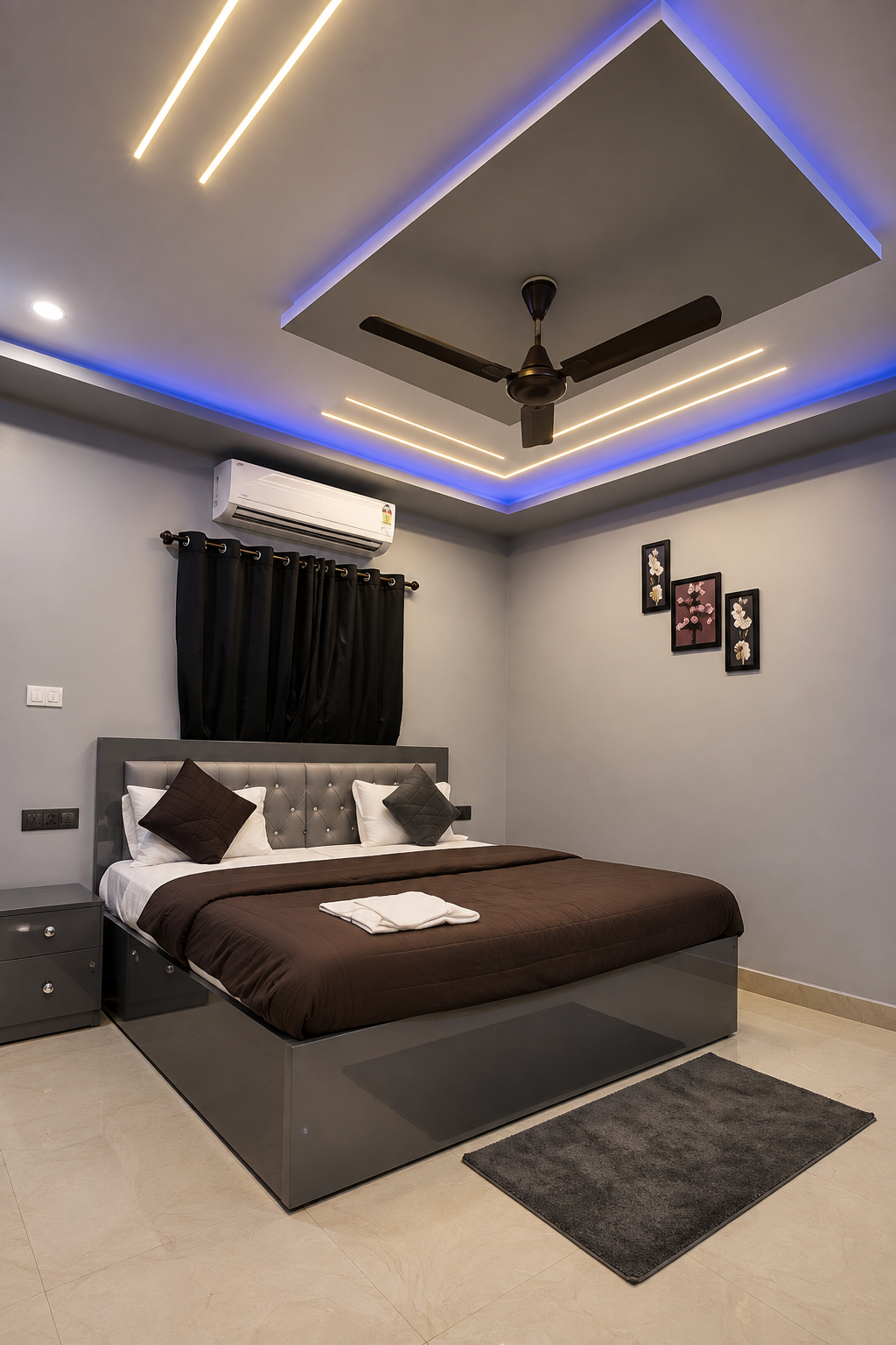 Deluxe room, alternate view